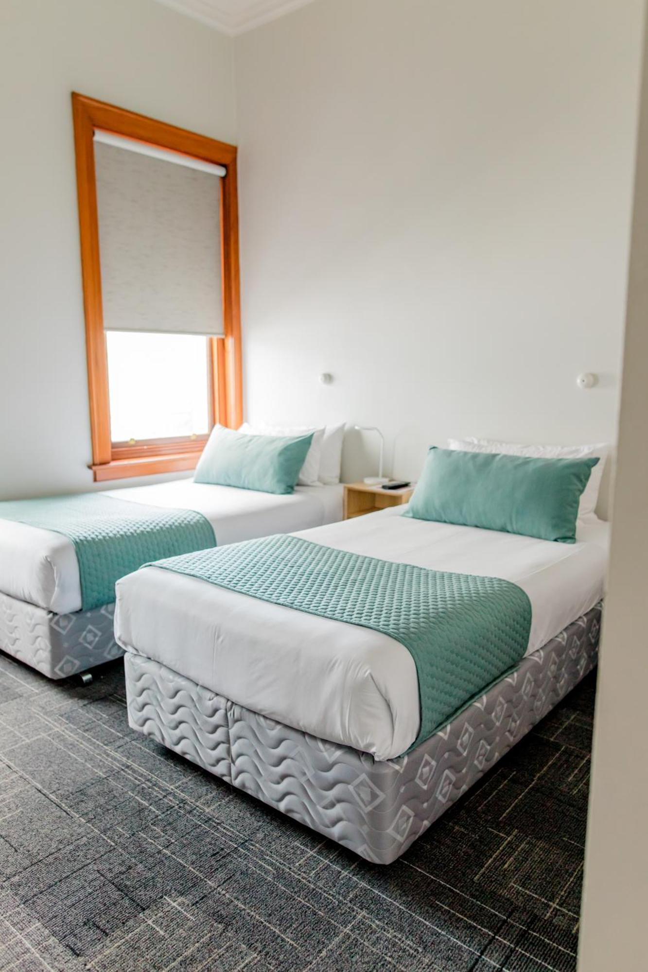 The Cambridge Hotel & Backpackers Wellington Exteriör bild